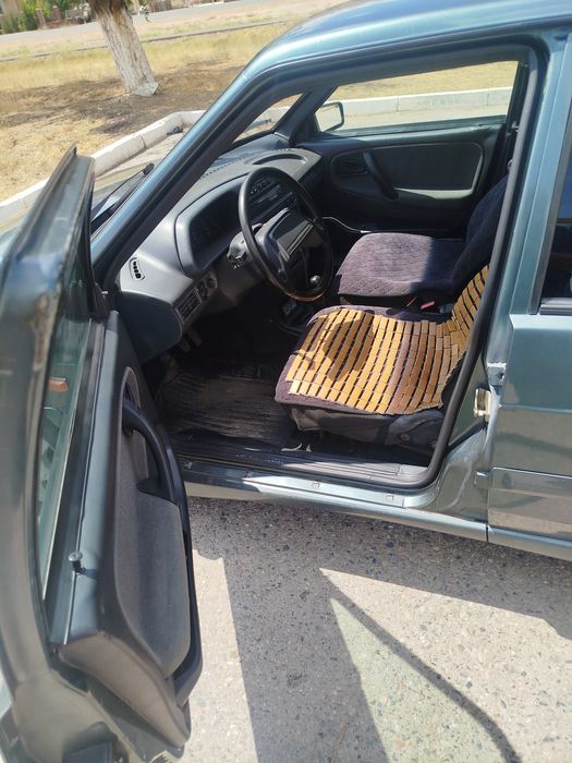 Продам машину лада 2115