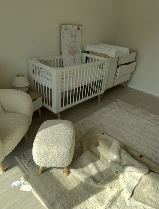 Set mobilier  alb bej pentru cameră de copil – stil scandinav KLUPS SOFIE
