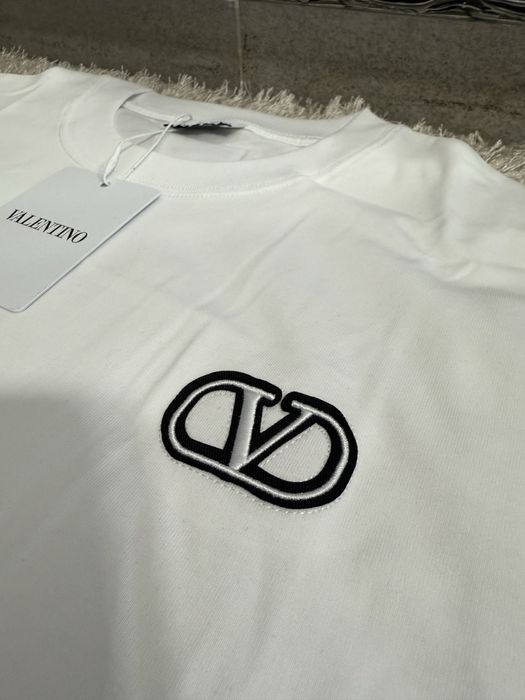 Tricou Valentino calitate bumbac 100% colectie noua