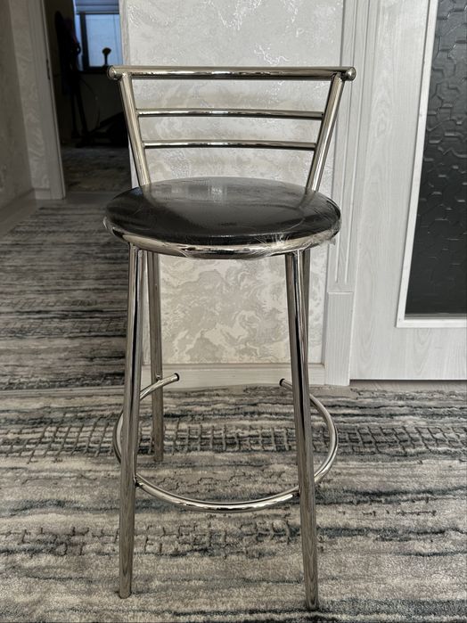 Барные стулья для кухни