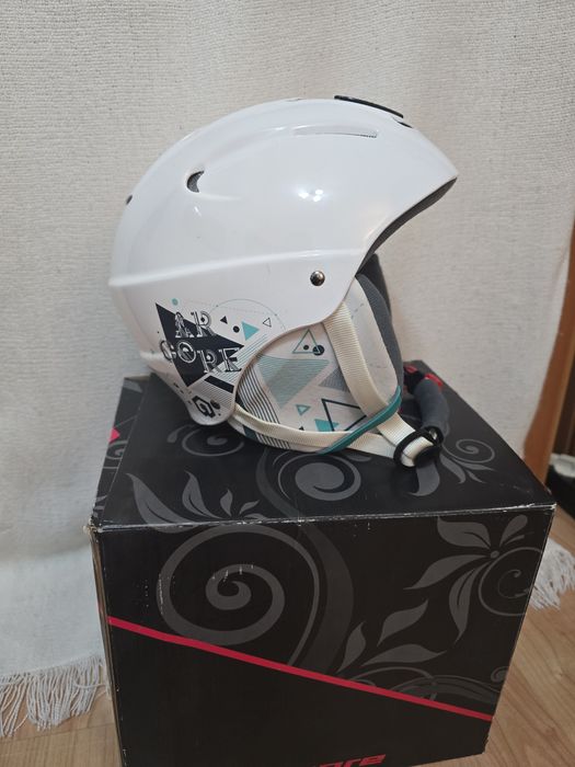 Vând cască de schi(ski) Arcore