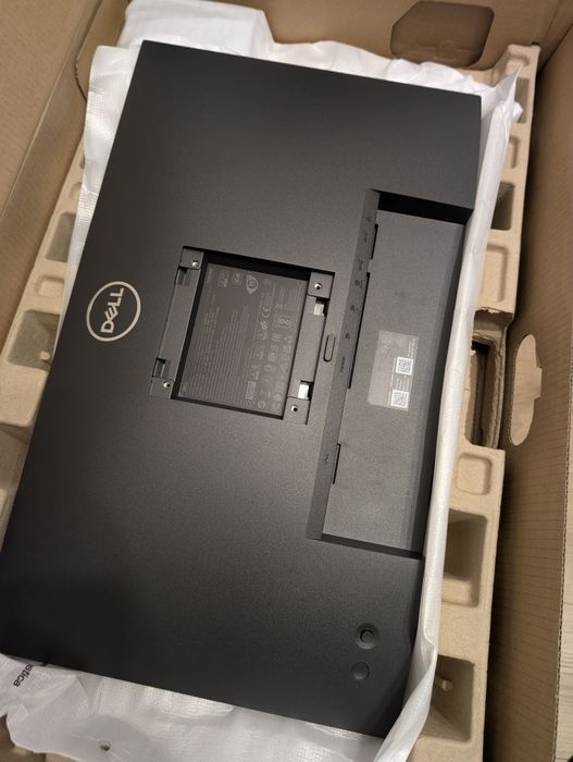 Monitor LED IPS Dell P2422HE 23.8", Full HD (1920x1080)