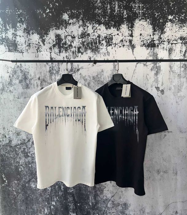 Balenciaga тениски