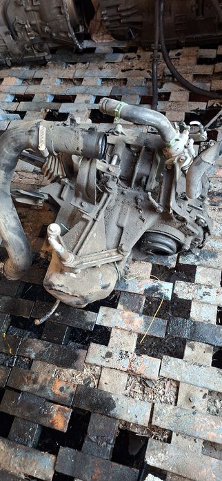 1.5 dci Рено i Канго ръчна скоростна кутия