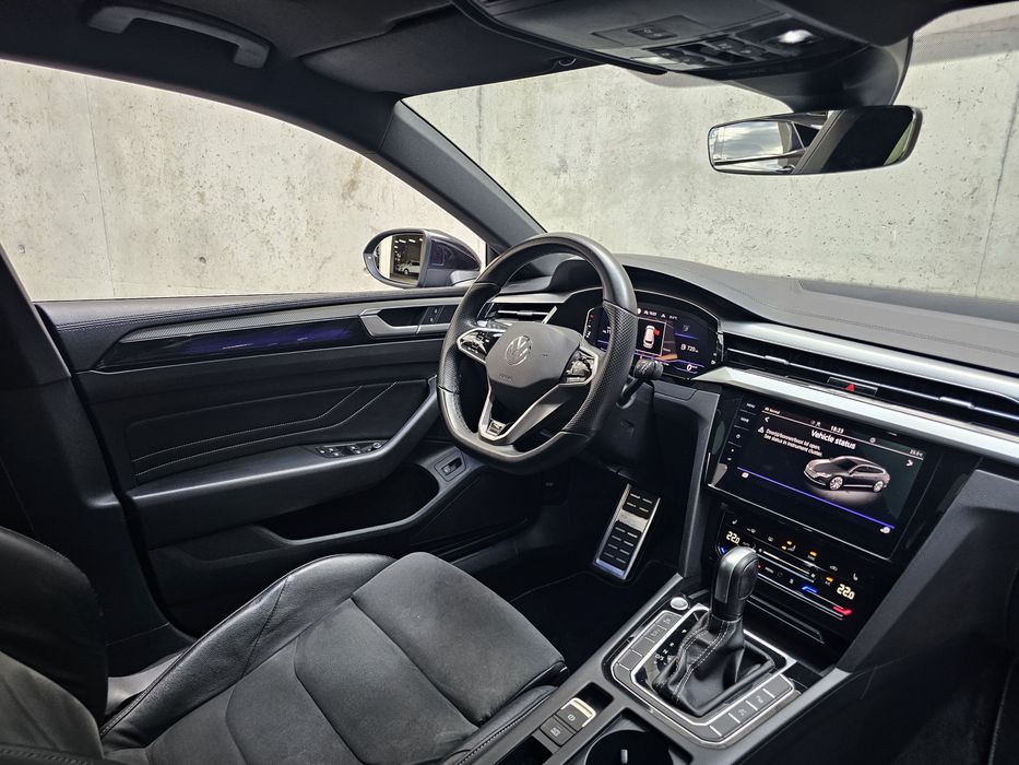 VW Arteon 2.0TDI 200HP 2022 4x4/Panorama/Heeadup/Печка/IQLight