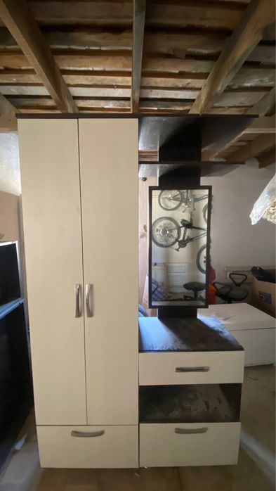 Кухонная мебель продаётся