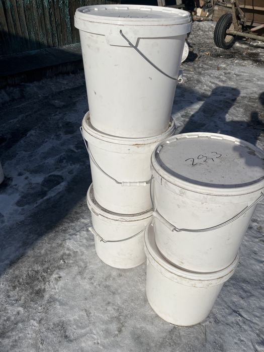 Пластиковые ведра 20 л.