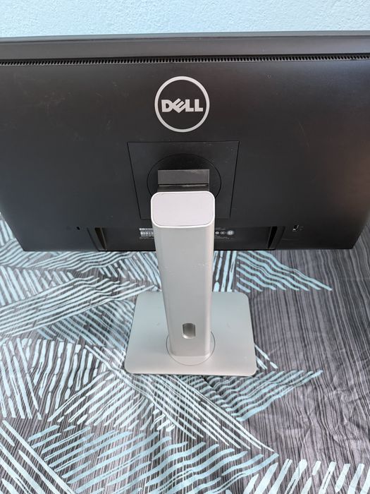 Монитор Dell U2414Hb