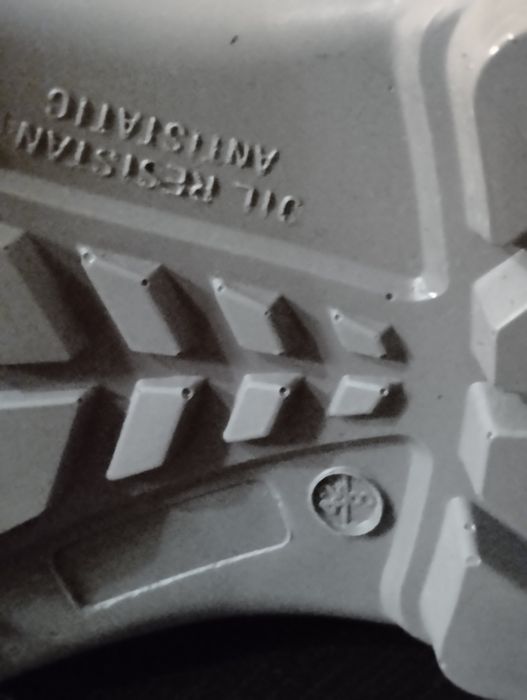 Работни мъжки обувки