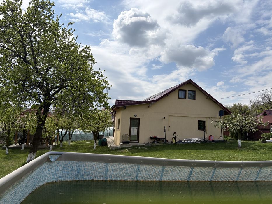 Casa de vanzare