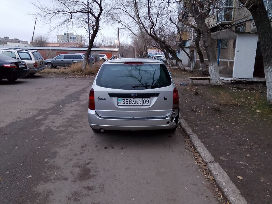 Машина сатылады.