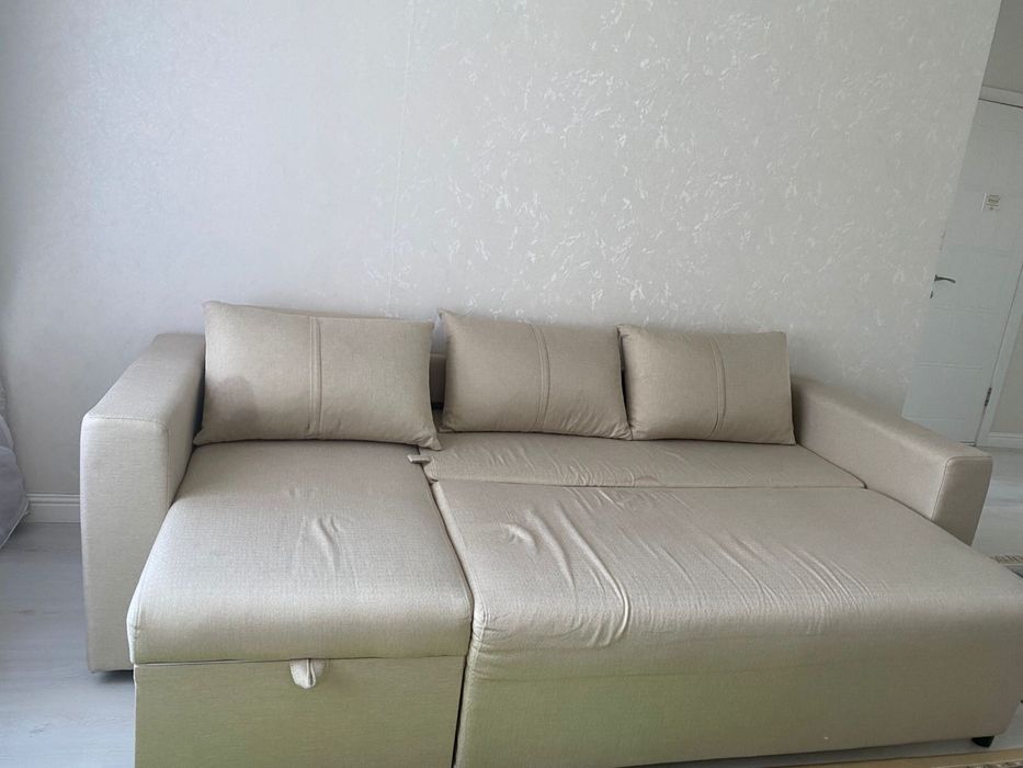 Диван в отличном состоянии