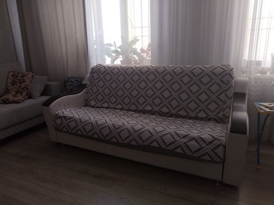 Диван в отличном состоянии