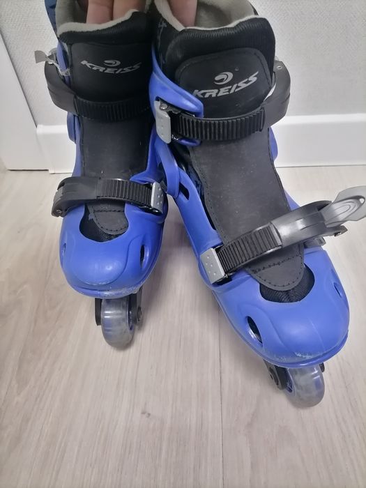 Продам роликовые коньки