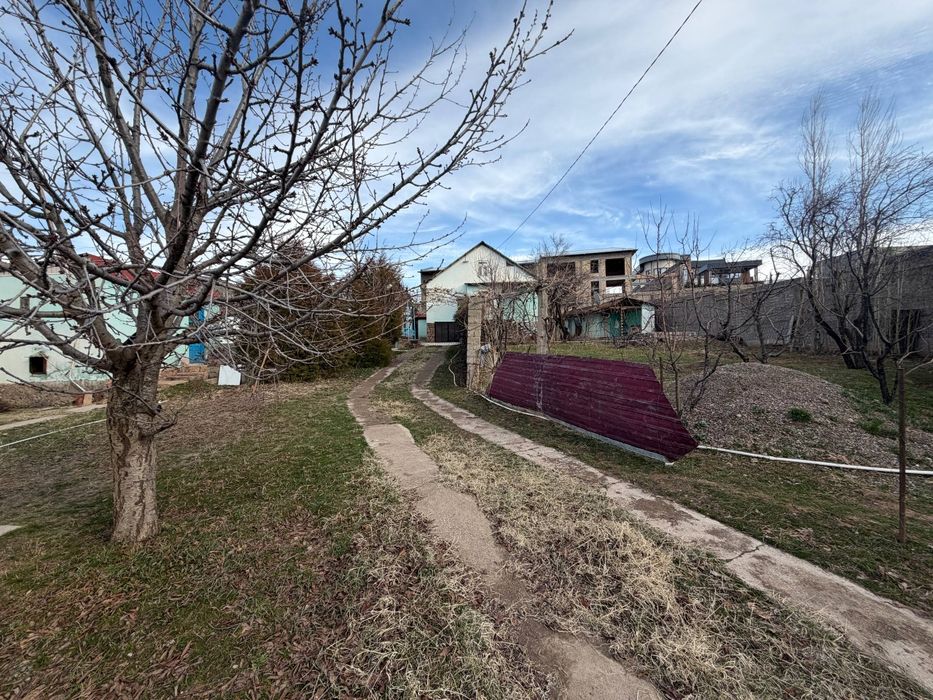 Bochkaning yuragida joylashgan quruq yer sotiladi