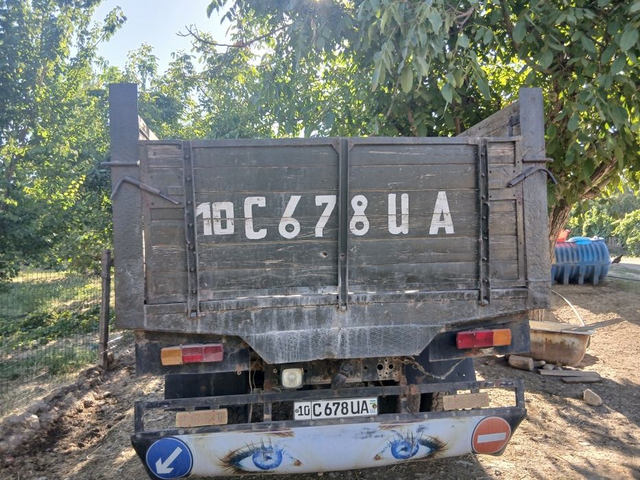 Ishlab turgan moshina