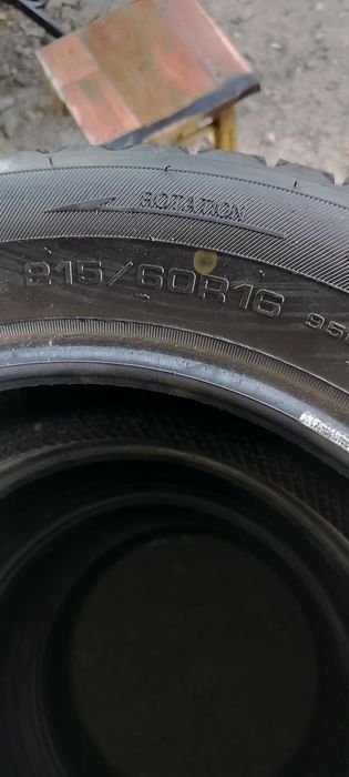 Продам резину 215/60/16