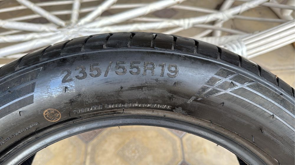 235/55/19 лето комплект