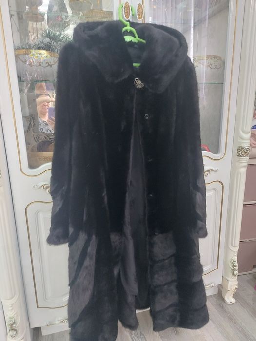 Шуба почти новая