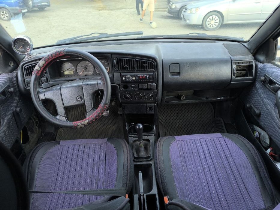 Продаю пассат б3