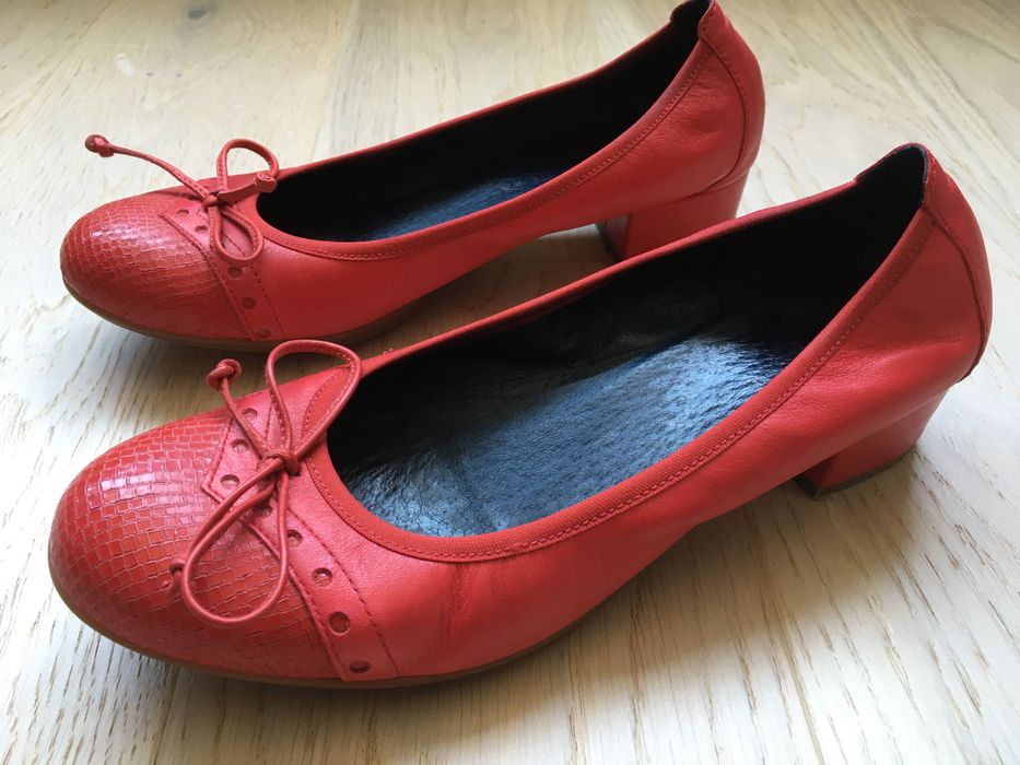 Дамски обувки, червени, размер 36-37