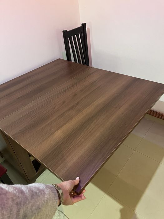 Masă bucătarie extensibilă