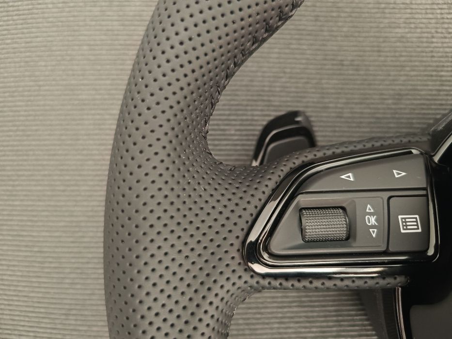 ТОП Волан S-line Audi A3 A4 A5 A6 A7 A8 Q3 Q5 Q7 комплект с Аербег