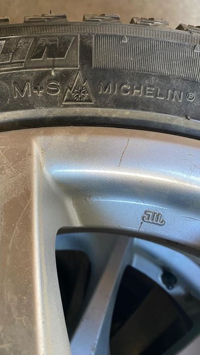 Зимние шины с дисками Toyota Michelin