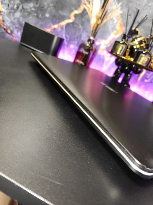 Laptop Asus i5 gen 6, 8gb DDR4, SSD Samsung