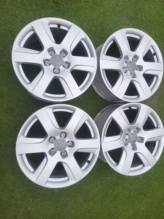 17 5x112 Audi Vw лети джанти 5х112