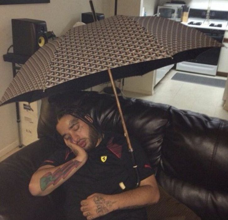 GOYARD чадър с кутия и калъф НОВ