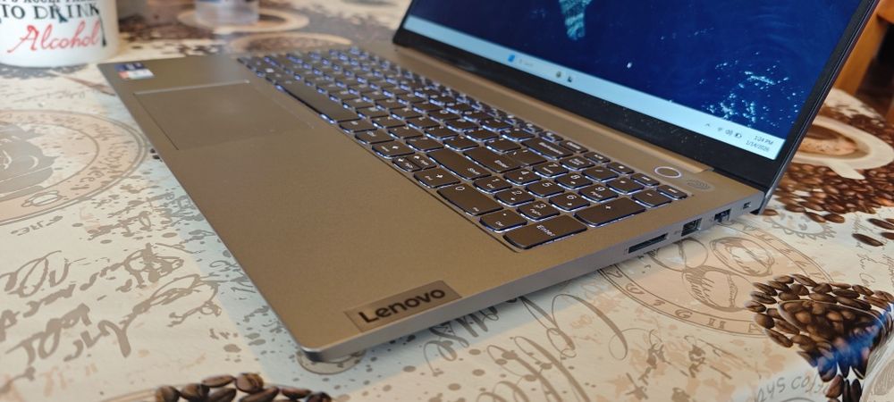 Lenovo Thinkbook 15"