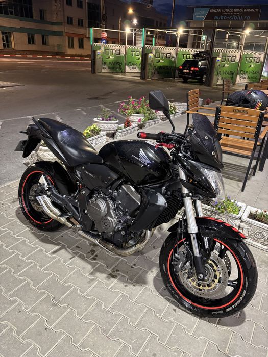 Vand Honda Hornet pc41 cu ABS