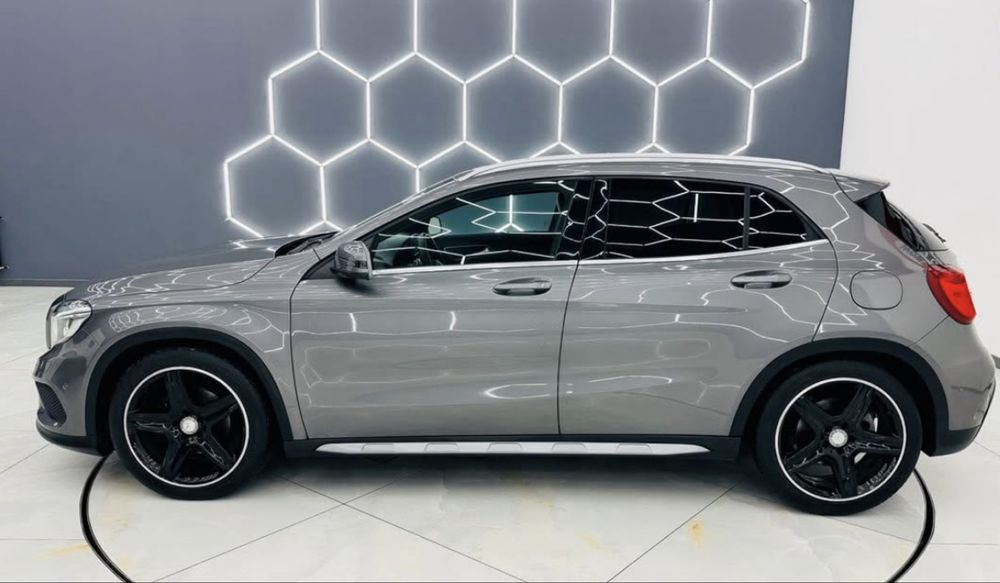 MERCEDES-BENZ GLA 2016 — imagine 2
