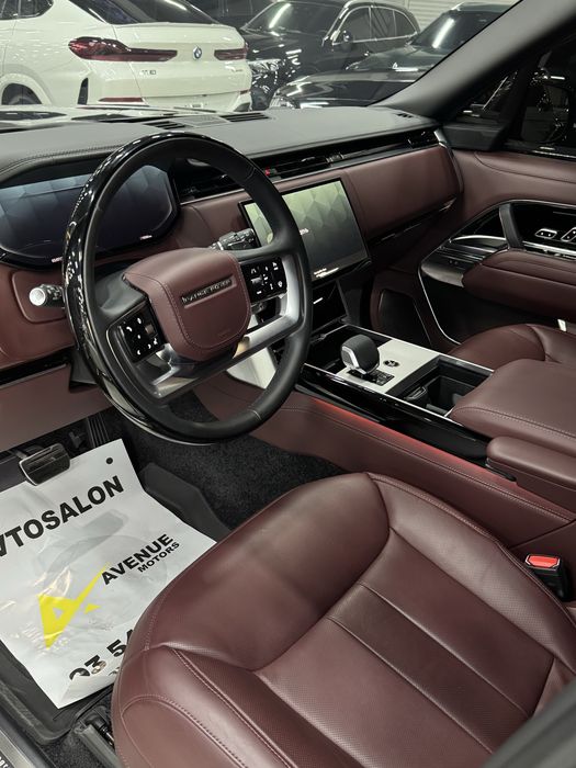 Range rover P530 Long Autobiography