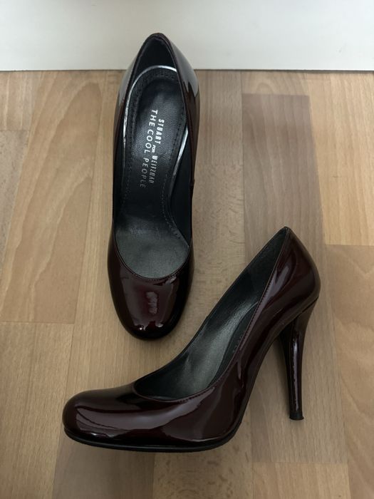 Женские туфли