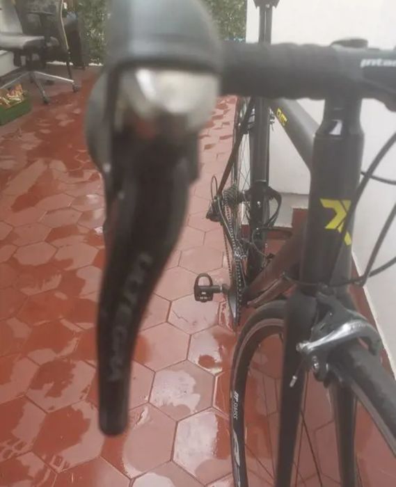 Vând bicicletă semicursieră Radon