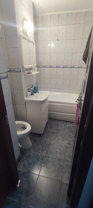 Apartament cu 2 camere de inchiriat