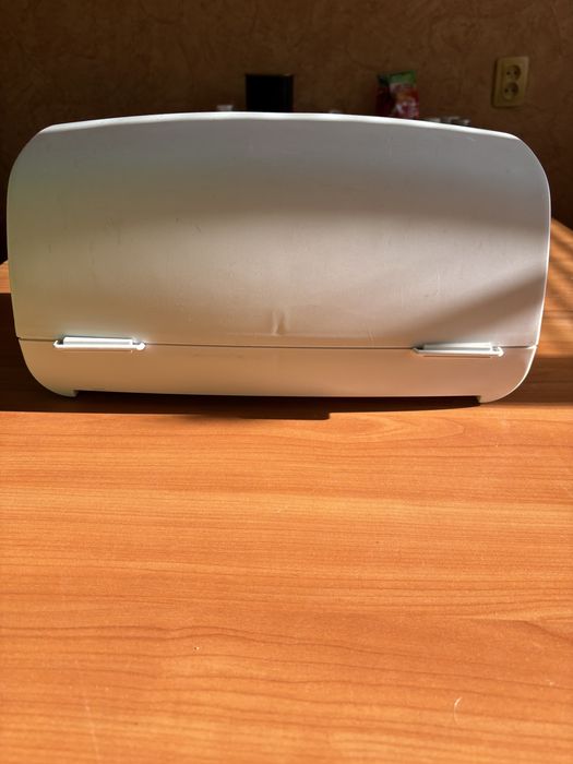 Хлебница Tupperware, пластик