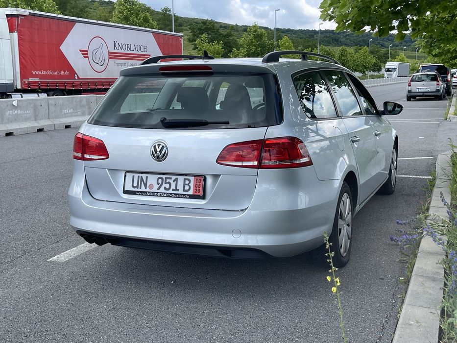 VOLKSWAGEN Passat 2012 — imagine 3