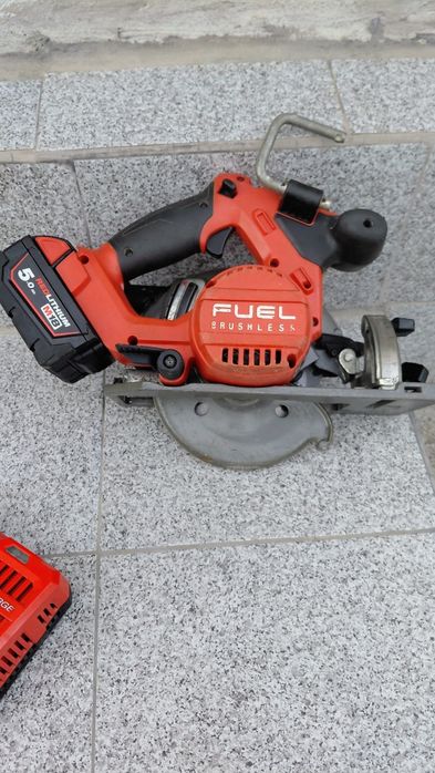 Milwaukee M18 CCS55 Акумулаторен циркуляр