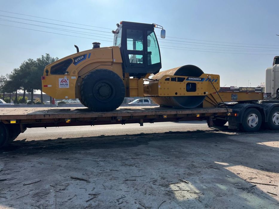 Tuproq(vallik)zichlash mashinasi/Грунтовый каток