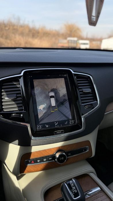 VOLVO XC90 2017 — imagine 5