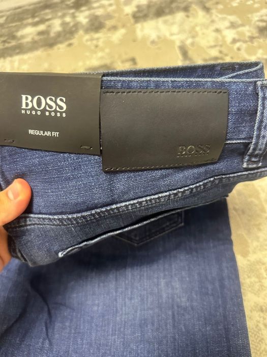 Blugi boss bărbați