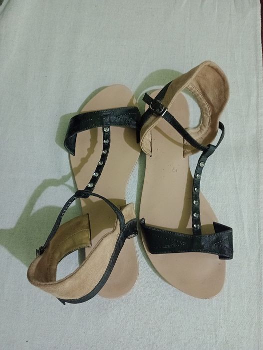 Pantofi, sandale ,modele diferite, papuci,