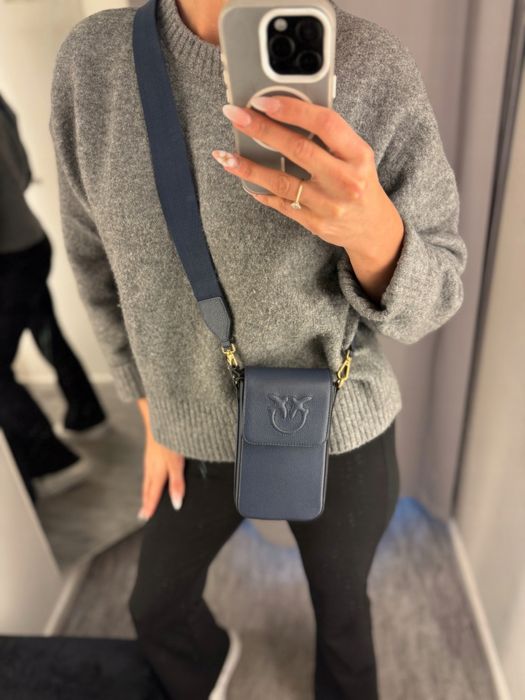 Нова дамска чанта PINKO