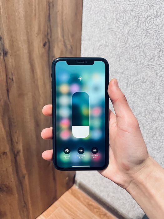 Айфон хр срочно продам или обмен