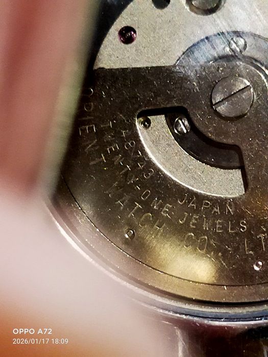 Продам часы ORIENTоригинал, самоподзавод.