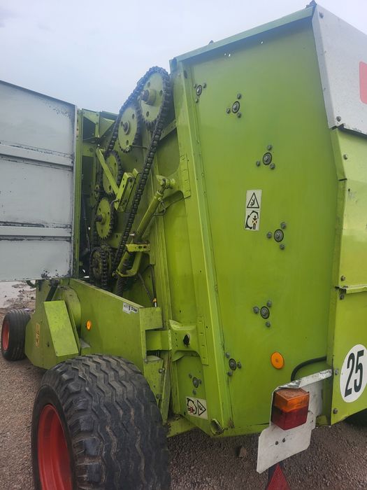 Пресс подборщик Claas rollant 46