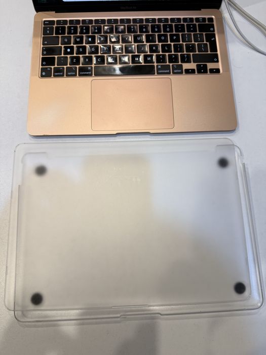 Macbook Air M1 2020 8GB RAM 512 GB SSD
